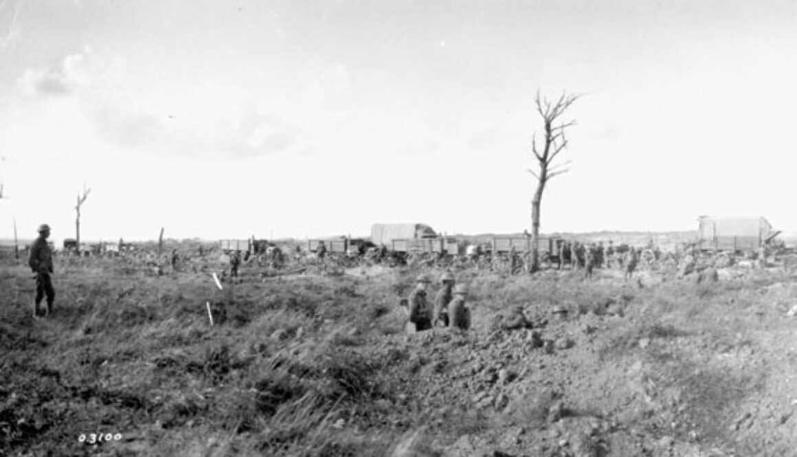 86_Canadians near Monchy [France] waiting to go forward. Advance East of Arras. August, 1918 2